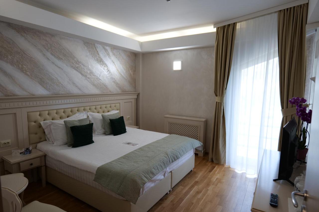 Park Luxury Rooms Predeal Exterior foto