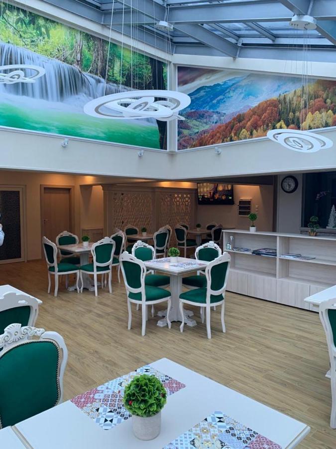 Park Luxury Rooms Predeal Exterior foto